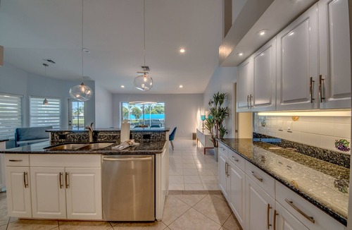 Caloosahatchee Villa | VILLA SERENITY