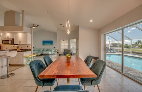 Caloosahatchee Villa | VILLA SERENITY