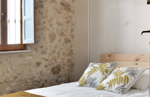 Requena Cottage | Villa Serrano, the house of a thousand floors