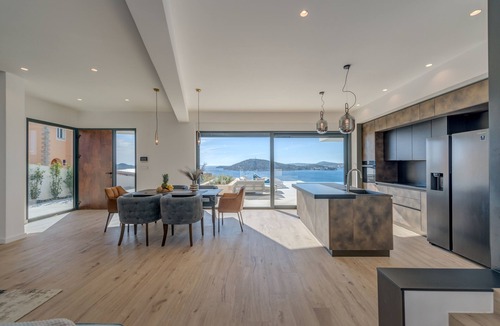 Razanj Villa | Villa Seven Seas