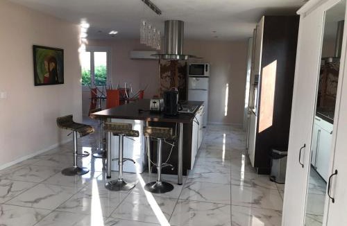 Blonville-sur-Mer Villa | Villa shamina piscine sauna 3 bedrooms