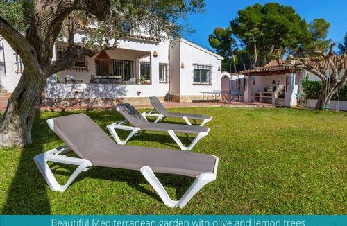 Pinar del Advocat Villa | Villa Siesta - Mediterranean garden and private pool