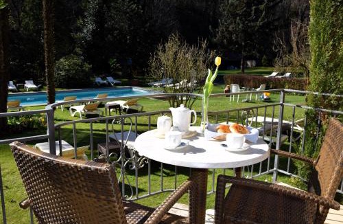 Arcegno Apartment | Villa Siesta, Park & Pool Living