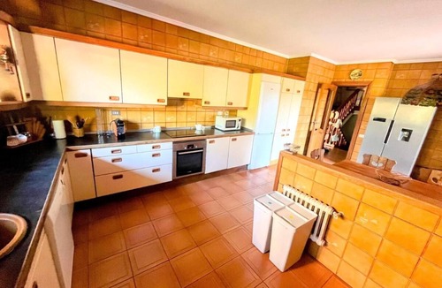 Benicassim Ski Chalet | Villa Sigalero with private pool, garden and BBQ. (ideal for groups)