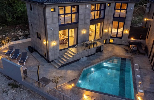 Zidarici Villa | Villa Signature with heated pool (Kvarner - Malinska)
