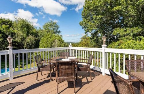 Norwich Villa | Villa Signor