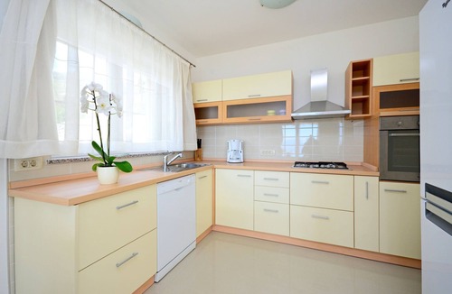 Poljane House | Villa Silvija (V9061-K1) - Icici