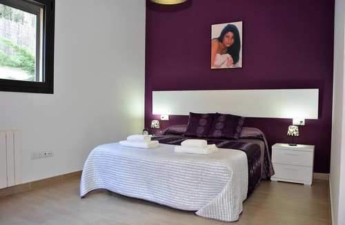 Sant Pere de Ribes Villa | 'Villa Sitges La Calma' with Mountain View, Private Pool, A/C & Wi-Fi