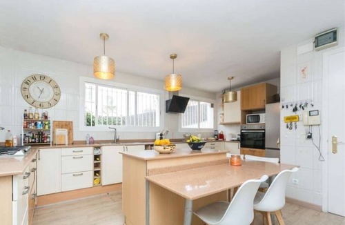 Sitges Villa | Villa Sitges Palm Garden: 5 min walk from beach with tropical garden and pool