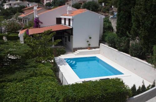 Baska Voda Villa | Villa Skalinada - Pool, Sea View & Private Path to Beach I Baška Voda
