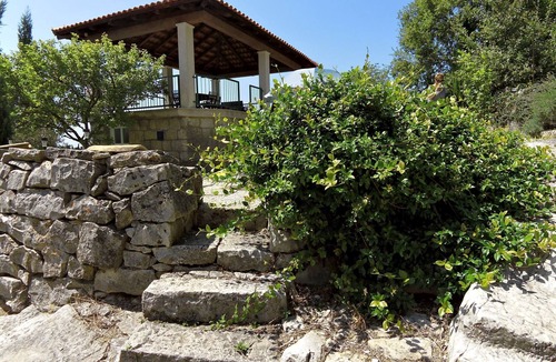 Mocici Villa | Villa Skylight - Two Bedroom Villa & Studio with Private Swimming Pool, Garden and Sea View