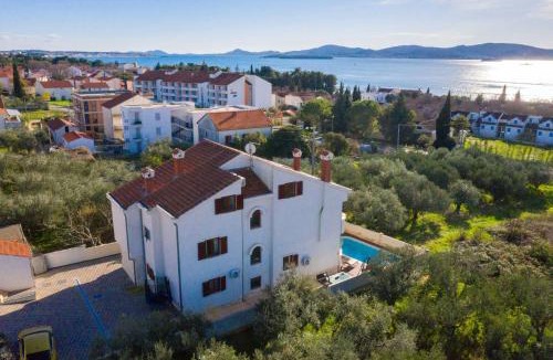 Sveti Filip i Jakov Villa | Villa Slavica ZadarVillas