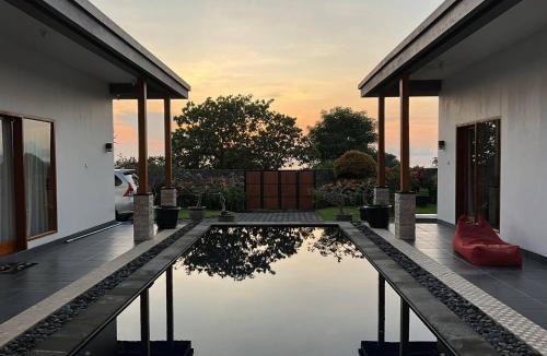 Culik Villa | Villa - Sleeps 6 - Private pool - Parking