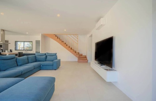 Saint-Georges-du-Bois Villa | Villa Solis Heated Pool AC Sleeps 18