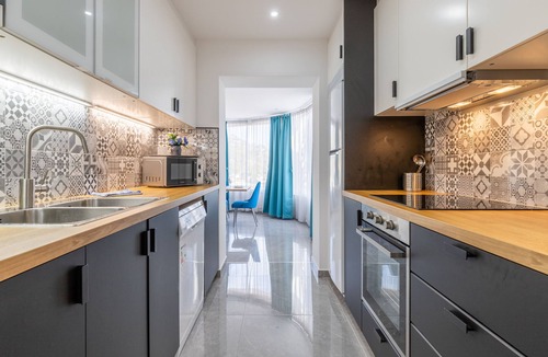 Calpe Villa | Villa 'Sol Y Mar' with Private Pool, Wi-Fi and Air Conditioning