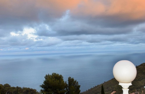 Eze Apartment | VILLA SOLARIS Independent studio in villa with pool