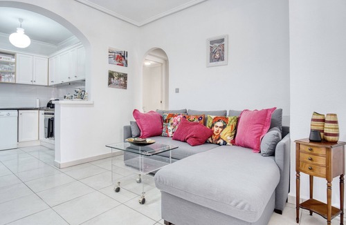 Los Balcones Villa | Villa "Solaris" with Shared Pool & Wi-Fi