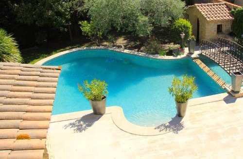 Le Pontet Bed & Breakfast | Villa Solary