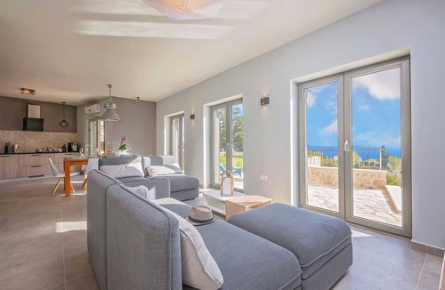 Ripenda Kosi Villa | Villa Soleil in peaceful location with a sea view