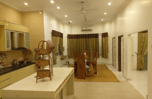 Sungai Buloh House | Villa Solihin