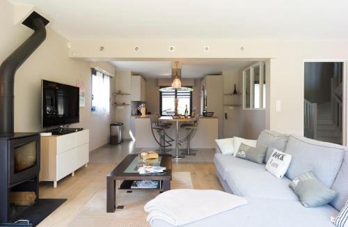 Saint-Briac-sur-Mer House | Villa Spacieuse & Moderne, Proche des Plages