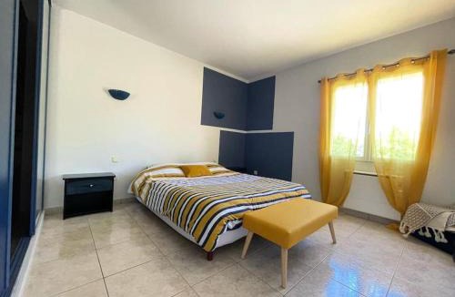 Port-Saint-Pere Villa | villa spacieuse avec piscine, jacuzzi