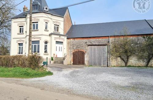 Baives House | Villa spacieuse avec jardin, terrasse, et équipements complets à Baives, proche Belgique et Val Joly - FR-1-510-218