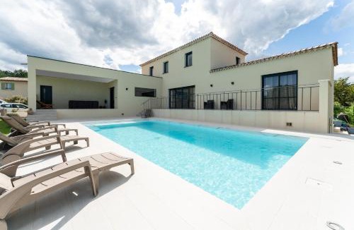 Saint-Andre-d'Olerargues Villa | Villa spacieuse et accueillante