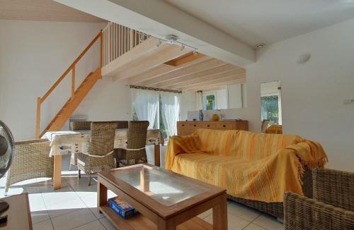 La Faute-sur-Mer House | Villa spacieuse proche plage, 5 pers, jardin privatif - FR-1-476-110