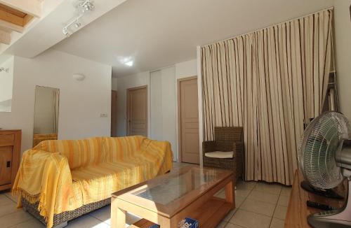 La Faute-sur-Mer House | Villa spacieuse proche plage, 5 pers, jardin privatif - FR-1-476-110