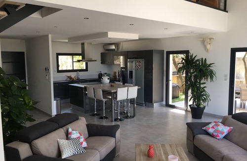 Le Cres Villa | Villa splendid view on Pic Saint Loup Swimming pool/Jacuzzi near Montpellier