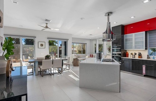 Coral Shores Villa | Villa St Barth Waterfront & Pool