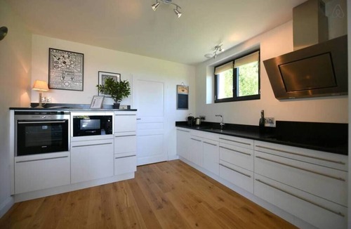 Gardegan-et-Tourtirac House | Villa St Andrews on the Golf with AC