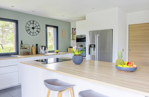 Saint-Nom-la-Breteche Villa | Villa St Nom la Bretèche