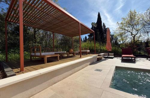 Carcassonne House | Villa st Francois Heated swimming pool ,air conditioning ,free parking