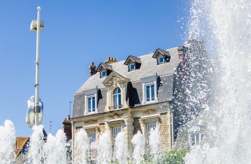 Deauville City Centre Villa | Villa St Jean - 4 Chambres et Jardin - Deauville