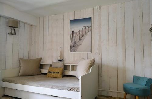 Cabourg Apartment | Villa St Laurent - Bel appartement refait à neuf à 50 m de la Plage