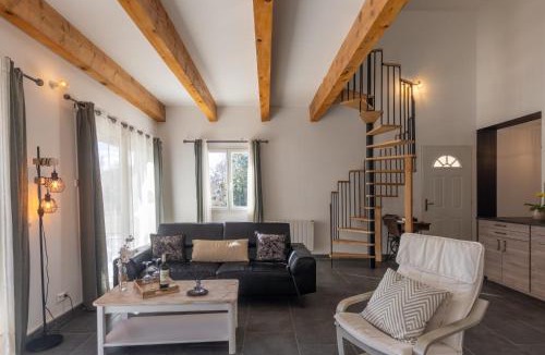 Labastide-de-Virac Villa | Villa St Roman avec Piscine