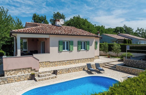 Marceljani Villa | Villa Stella mit Privatem Pool Verfügt Über 4 Schlafzimmer für bis zu 8 Personen