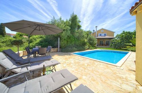 Milovcici Villa | Villa Stella with private pool