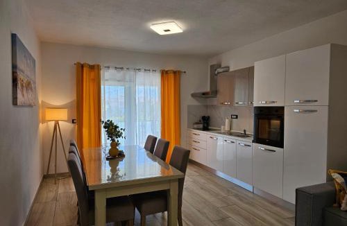 Karlobag Apartment | Villa Stella with pool and seaview