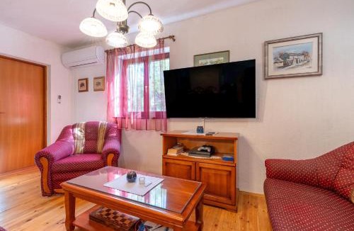 Drnis House | Villa Stone Medal