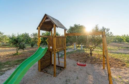 Cista Velika Villa | Villa Storia