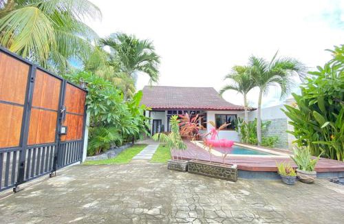 Jasri House | Villa Strelitzia