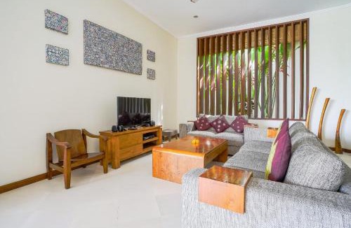 North Legian Villa | Villa Suliac - Luxurious Private 3BR Villa in Central Seminyak