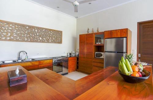 North Legian Villa | Villa Suliac - Luxurious Private 3BR Villa in Central Seminyak