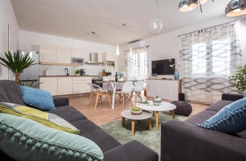 Cilipi Villa | Villa Sun