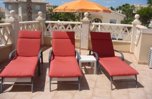 Quesada Villa | VILLA SUNRISE Detached Villa with Private Pool and Wi-Fi