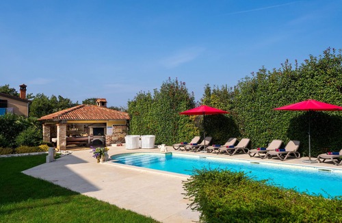 Gulici House | Villa Sunset Garden (94908-K1) - Porec