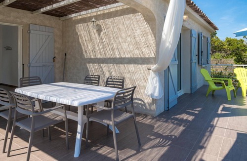 Favone Villa | Villa Superior "Casella" 3 bdrms seafront
